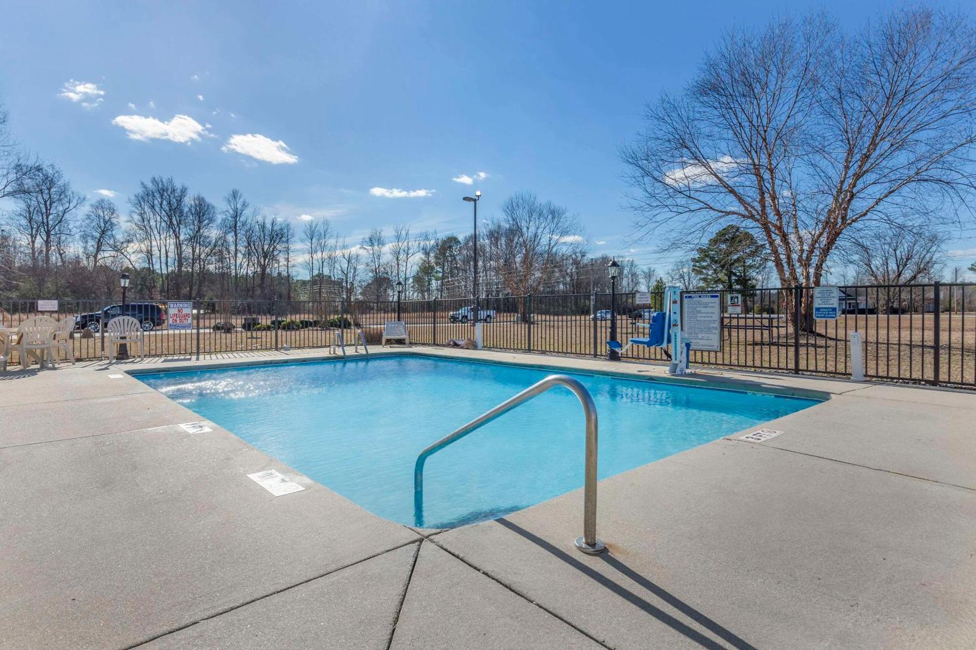Comfort Suites Wilson - I - 95 Exterior foto